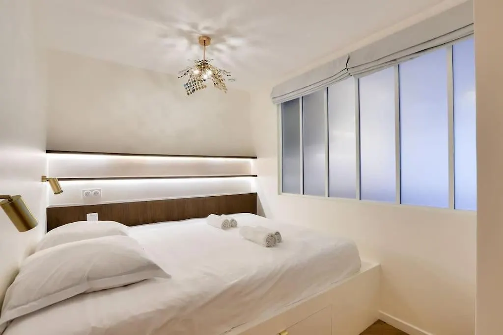 Sublime Duplex Avec Salle De Cinema باريس