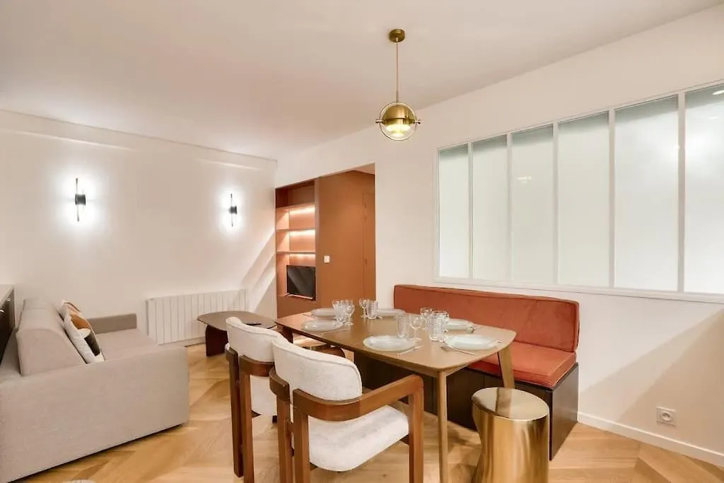 Sublime Duplex Avec Salle De Cinema باريس شقة